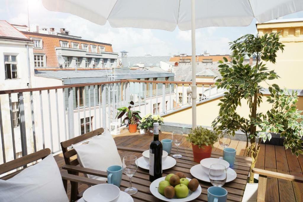 Suite Prague Apartment -Duplex, Up To 4People エクステリア 写真